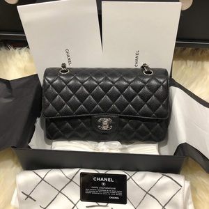 💗SOLD💗 Chanel Classic Flap M/L Black Caviar SHW